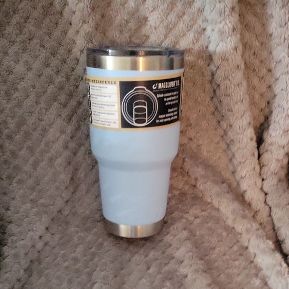 YETI Rambler 30 oz Tumbler - Light Blue - Picture 6 of 8